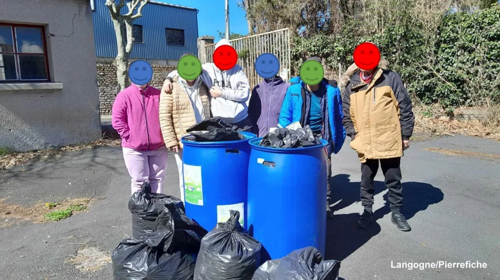 Coeur2Bouchons le reseau de collecte préféré des bouchons et couvercle en plastique au profit des personnes en situation de handicap