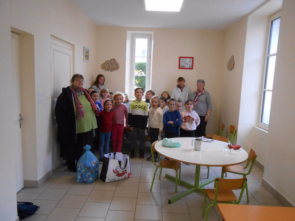 Pierrette Présidente Les Bouchons 36 avec Coeur2Bouchons France