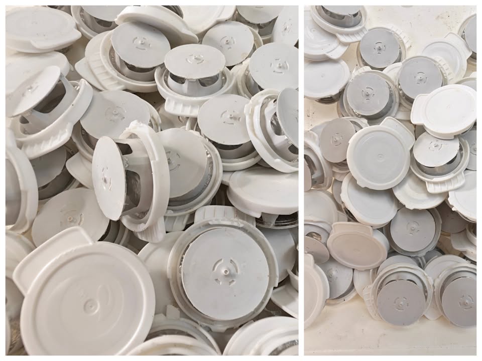 🔵🟢🔴 Tous les bouchons ne se recyclent pas de la même façon. Ce bouchon paraît…